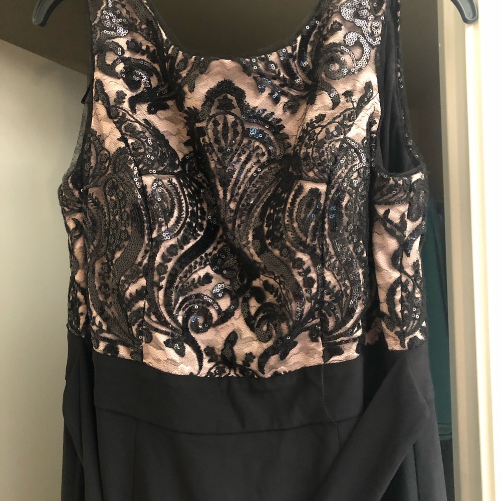 R&M Richards flour length black gown mix beige - Picture 2 of 8